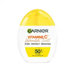 De Online Drogist Garnier Vitamine C* Wonder Tint SPF 50+ Licht aanbieding