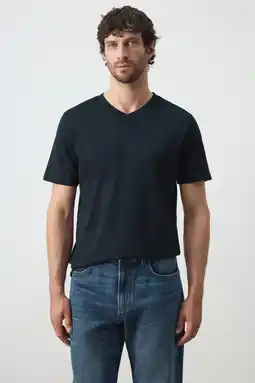 Wehkamp Mango Man slim fit T-shirt - marineblauw aanbieding