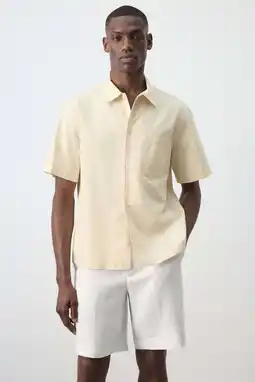 Wehkamp Mango Man regular fit overhemd met linnen - geel aanbieding