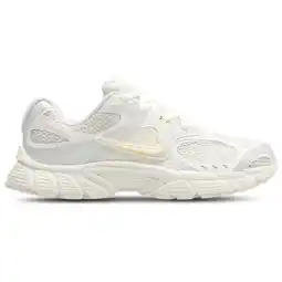 Foot Locker Nike V5 RNR Sneakers Dames - Beige - Maat 36.5 - Mesh/Synthetisch aanbieding