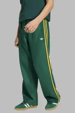 Wehkamp adidas Originals Firebird trainingsbroek groen aanbieding