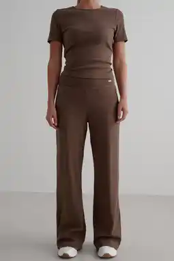 Wehkamp Aim'n sportbroek Ease Ribbed bruin aanbieding