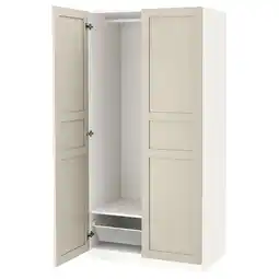 IKEA Een open pax kledingkast in wit en beige met organizers aan de binnenkant aanbieding