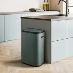 Action Prullenbak met drukdeksel - 60 liter - donkergroen aanbieding