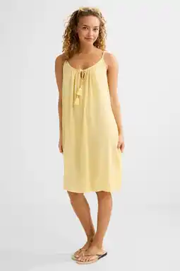 Wehkamp BEACHWAVE crinkle strandjurk lichtgeel aanbieding