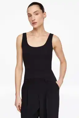 Wehkamp comma singlet zwart aanbieding