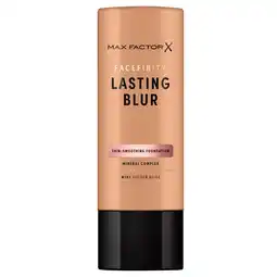Kruidvat Max Factor Facefinity Lasting Blur W107 Golden Beige Skin-Smoothing Foundation aanbieding
