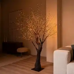 Action Lichtboom met goudkleurige ledlampjes aanbieding