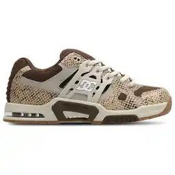 Foot Locker DC Shoes At-2 Sneakers Heren - Bruin - Maat 40.5 - Leer aanbieding