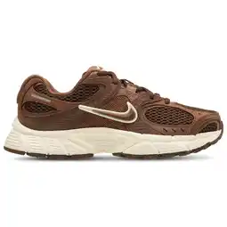 Foot Locker Nike V5 RNR Sneakers Dames - Bruin - Maat 36.5 - Mesh/Synthetisch aanbieding