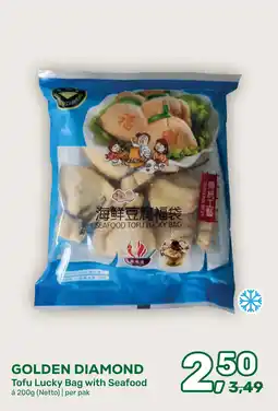 Amazing Oriëntal golden diamond tofu lucky bag with seafood aanbieding