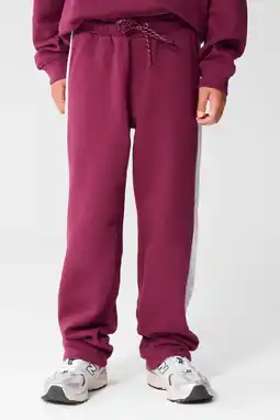 Wehkamp Shoeby joggingbroek - donkerrood aanbieding