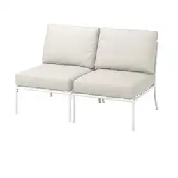 IKEA De segerÖn loungestoel voor buiten in wit met beige kussens, gemaakt van staal en polyester aanbieding
