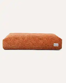 Pets Place Dogguo Maze Bed - Kussen - Bruin&Abrikoos 85x55x15 cm aanbieding