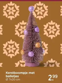 Xenos Kerstboompje met balletjes aanbieding