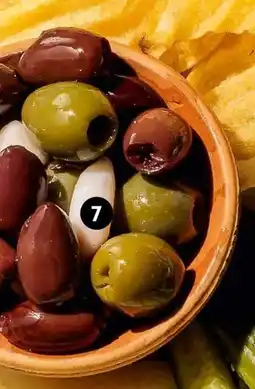 Allerhande AH Excellent Mediterrane Olijfmix met Knoflook aanbieding