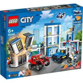 Blokker LEGO City politiebureau 60246 aanbieding