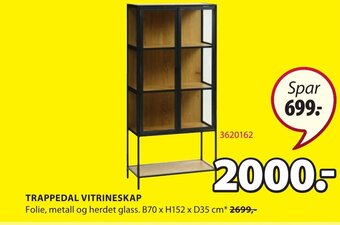 JYSK Trappedal Vitrineskap tilbud