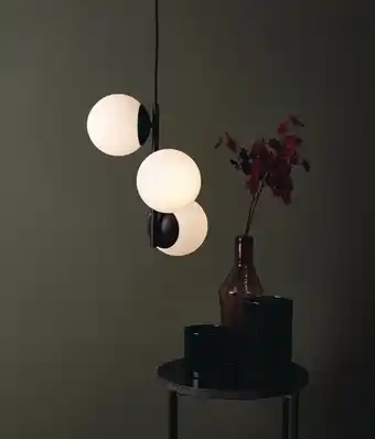 Taklampe svart