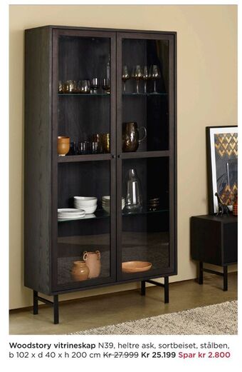 Møbelringen Woodstory vitrineskap tilbud