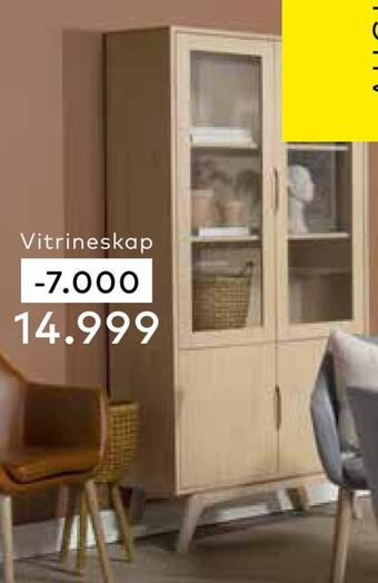 Skeidar Marte vitrineskap tilbud