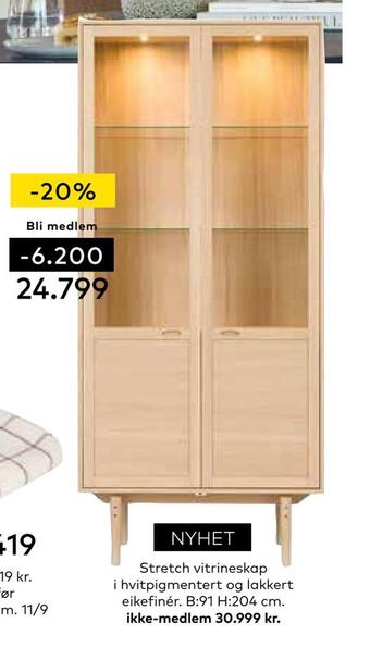 Skeidar Stretch vitrineskap tilbud