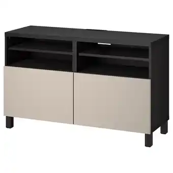 IKEA Bestå tv-benk med dører, brunsvart/lappviken/stubbarp lys grå/beige, 120x42x74 cm tilbud