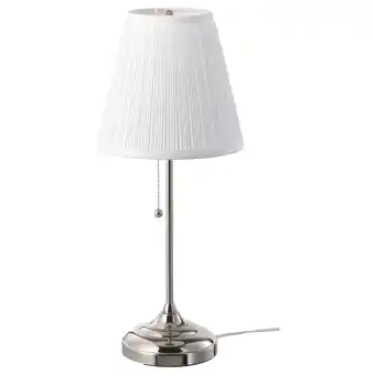 IKEA Årstid bordlampe, forniklet/hvit tilbud