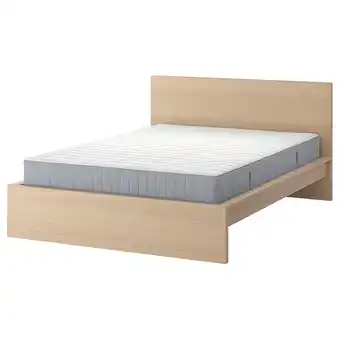 IKEA Malm Seng med madrass, hvitbeiset eikefiner/valevåg fast, 160x200 cm tilbud