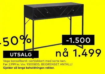 Skeidar Vega konsollbord i sortlakkert med sorte ben tilbud