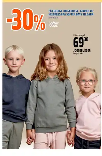 Coop Obs COLLEGE JOGGEBUKSE, GENSER OG HELDRESS FRA SOFTER DAYS TIL BARN tilbud