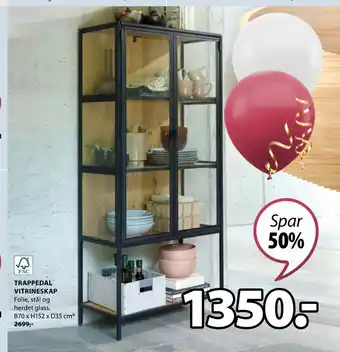 JYSK TRAPPEDAL VITRINESKAP tilbud