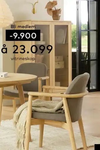 Skeidar vitrineskap tilbud