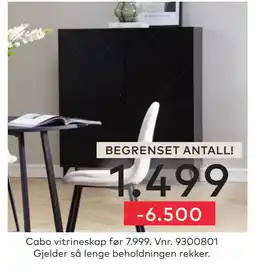 Skeidar Cabo vitrineskap tilbud