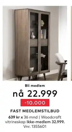 Skeidar Woodcraft vitrineskap tilbud