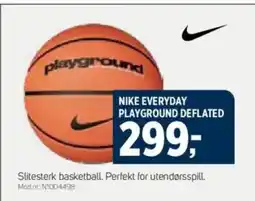Sport 1 NIKE EVERYDAY PLAYGROUND DEFLATED tilbud