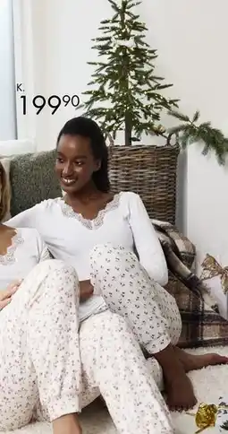 Sparkjøp Pyjamastopp m/lange ermer Alicee, NOK 199.9 tilbud