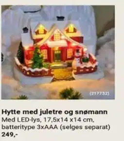 Europris Hytte med juletre og snømann tilbud
