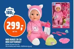 Coop Obs NBB DUKKE 30 CM MED KATTEDRAKT tilbud