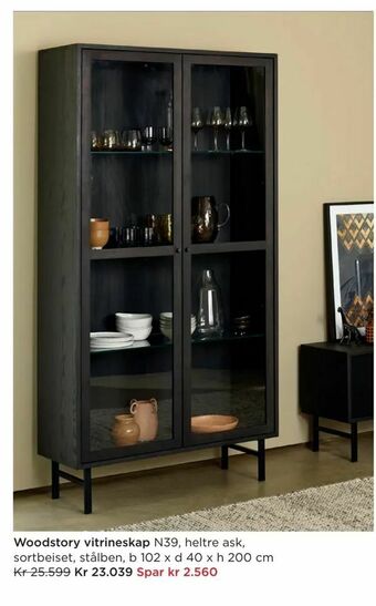 Møbelringen Woodstory vitrineskap tilbud