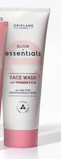 Oriflame Glow Essentials Face Wash with Vitamins E & B3 tilbud