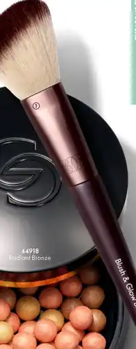 Oriflame Blush & Glow Brush tilbud