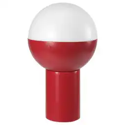 IKEA Solvinden led-lysdekorasjon, solcelledrevet/globe rød, 25 cm tilbud