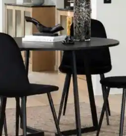 Skeidar Saga spisebord tilbud