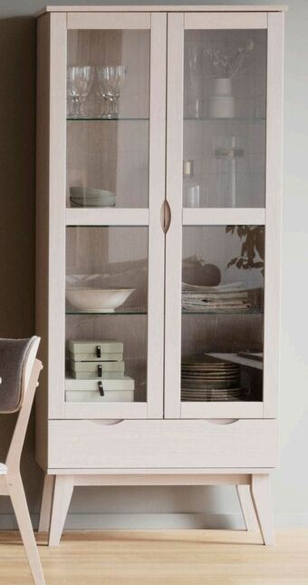 Møbelringen Filippa vitrineskap tilbud