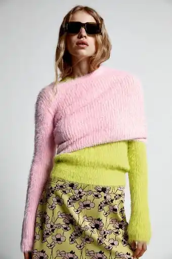 ZARA Top efecto pelo oferta