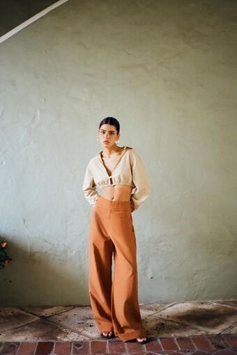 ZARA Pantalón full length con lino oferta