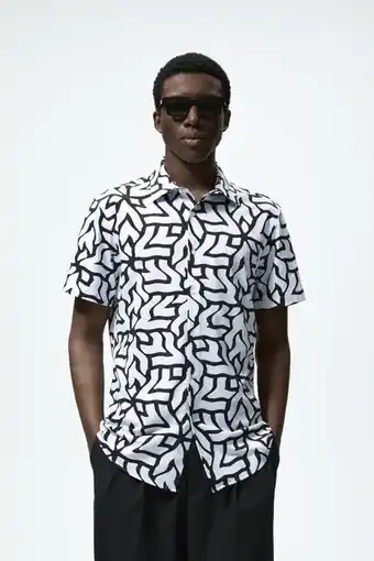 ZARA Camisa elástica estampado floral oferta