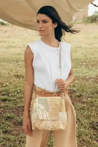 Vélez Morral iris de cuero para mujer estampado botánico oferta