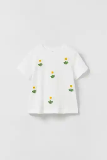 ZARA Camiseta flores crochet oferta